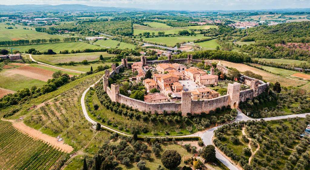 Monteriggioni - Weekend romantico in Toscana